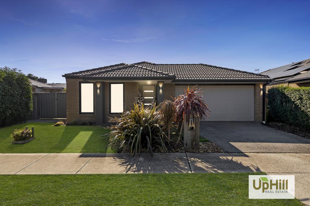 18 Rupert St, Cranbourne East, VIC 3977