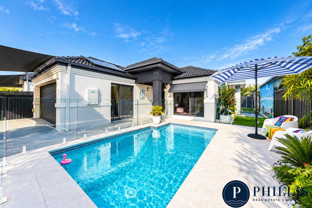 13 Zac Ave, Coombabah, QLD 4216