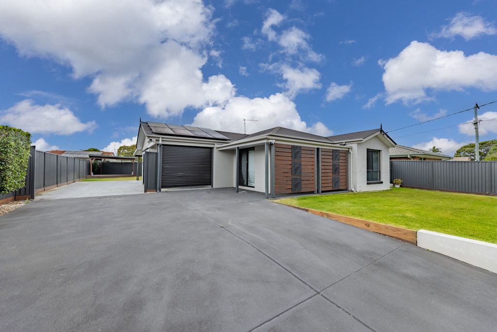 4 Cisticola Ct, Bellmere, QLD 4510
