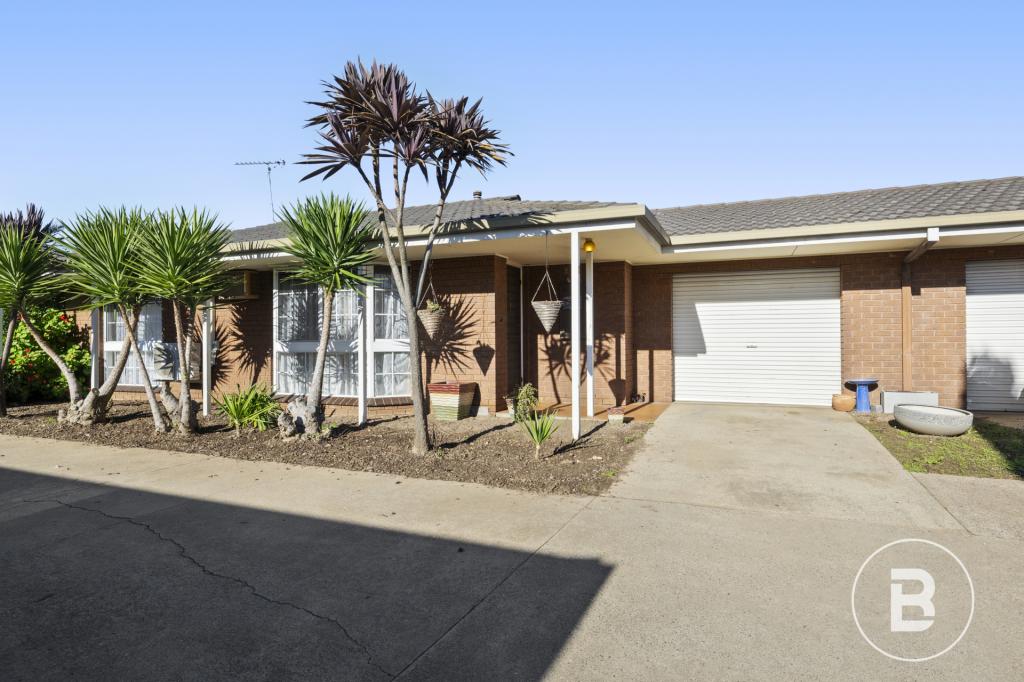 2/112-114 PARK RD, MARYBOROUGH, VIC 3465