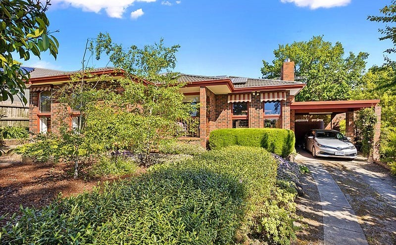 6 Carrington Ct, Chirnside Park, VIC 3116