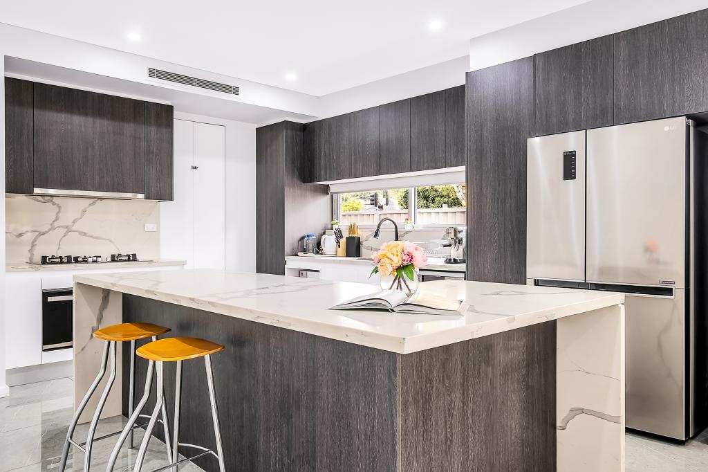 208 Stoney Creek Rd, Beverly Hills, NSW 2209