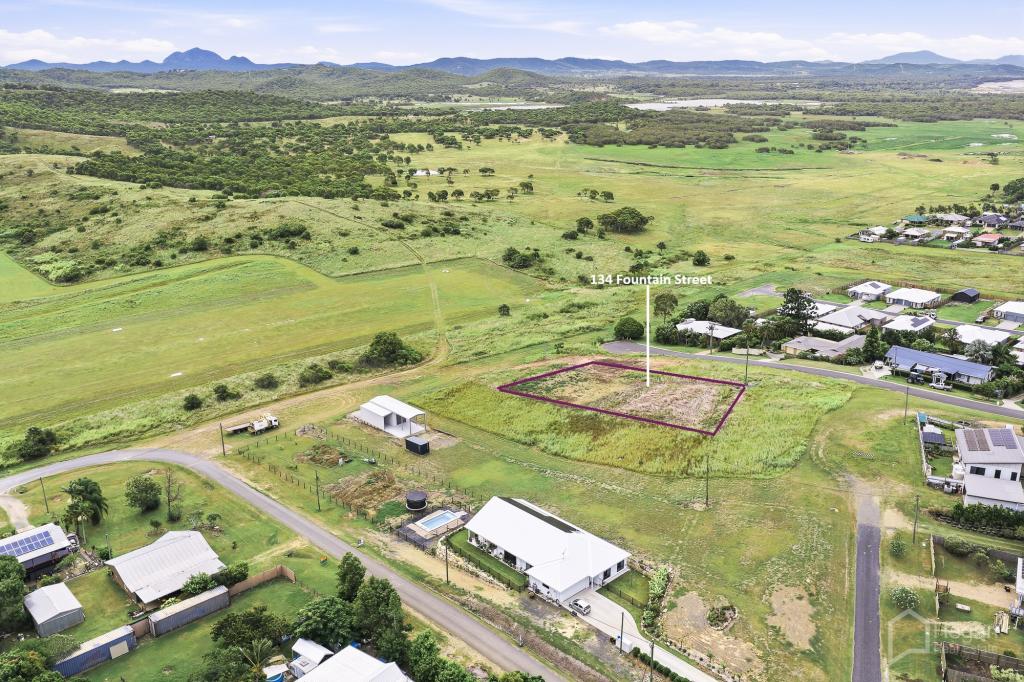 134 Fountain St, Emu Park, QLD 4710