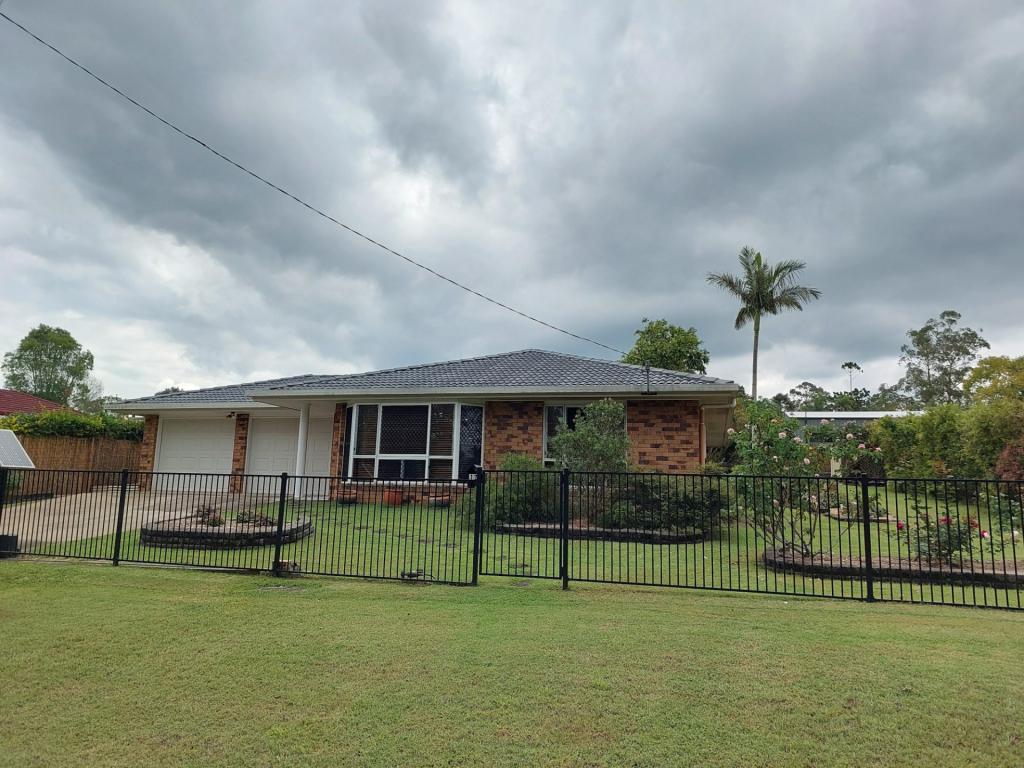 17 Groth St, Tinana, QLD 4650