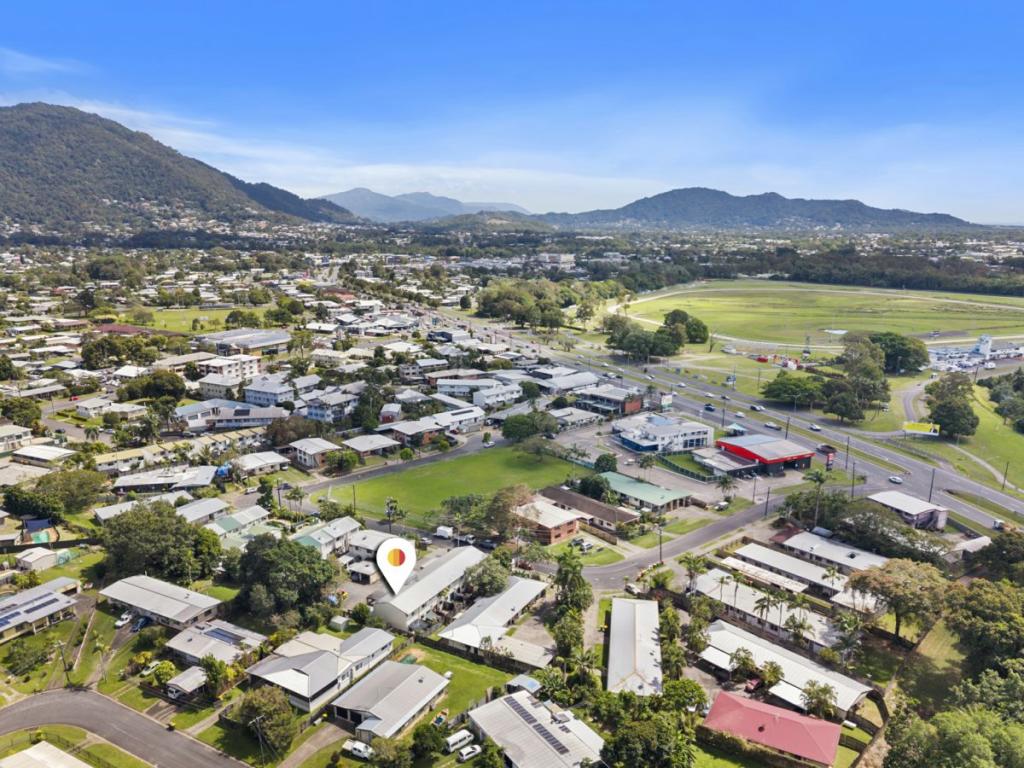 10/17-19 SANDOWN CL, WOREE, QLD 4868