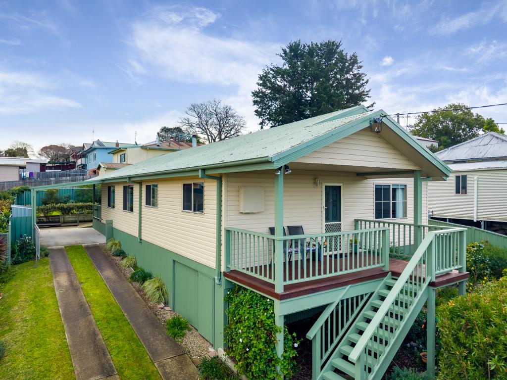 5 Gordon St, Bega, NSW 2550