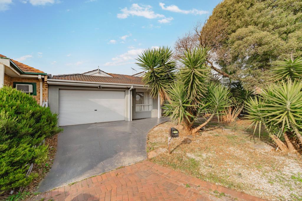 25 Woodworth Ct, Roxburgh Park, VIC 3064