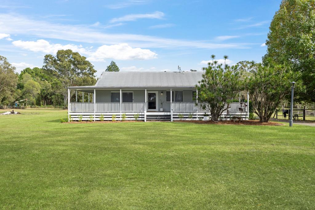 300 Peel Rd, Beachmere, QLD 4510