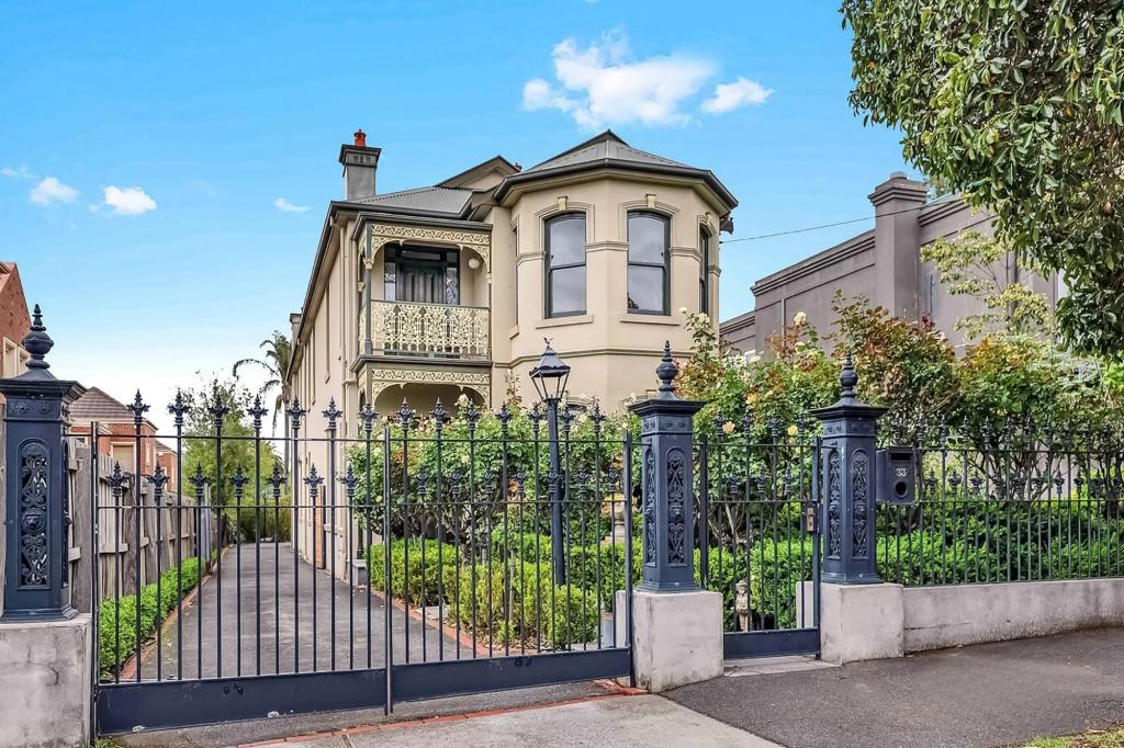 33 Robinson Rd, Hawthorn, VIC 3122