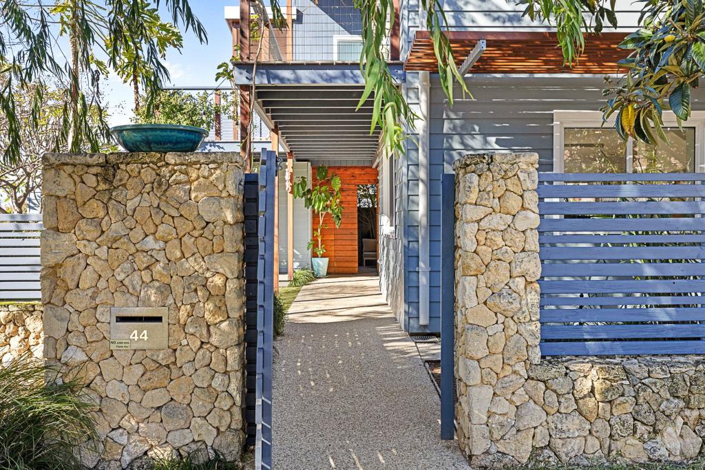 44 Westborough St, Scarborough, WA 6019