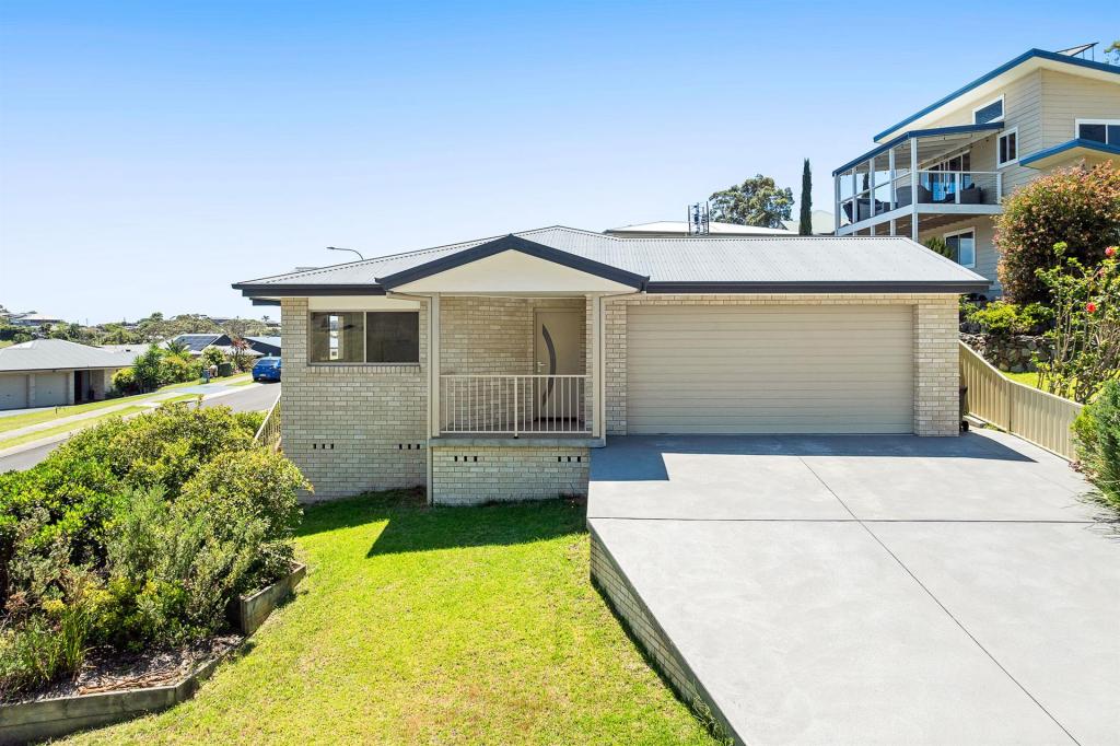 55 Warbler Cres, North Narooma, NSW 2546
