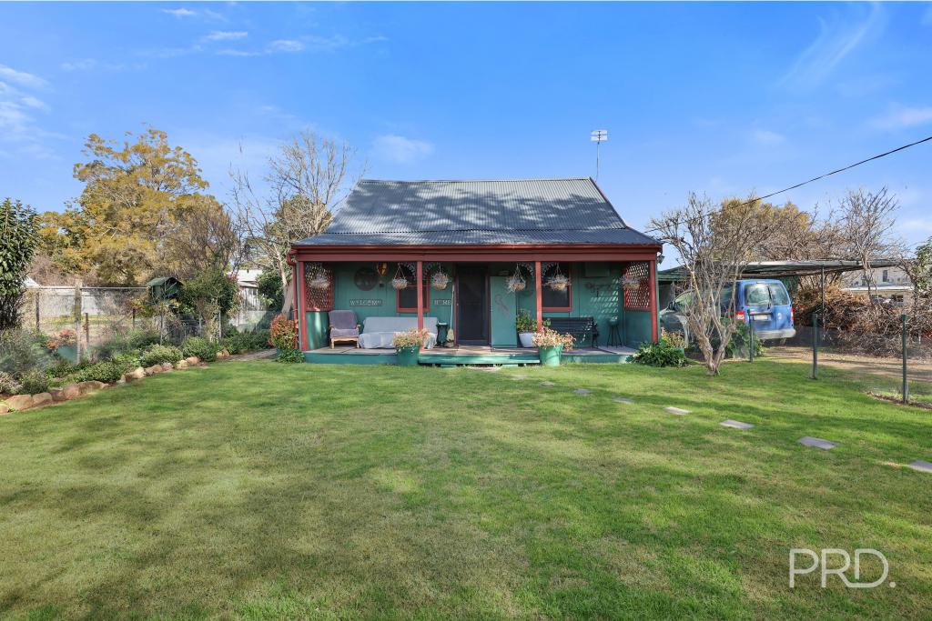 8 Ogle Ave, Quirindi, NSW 2343
