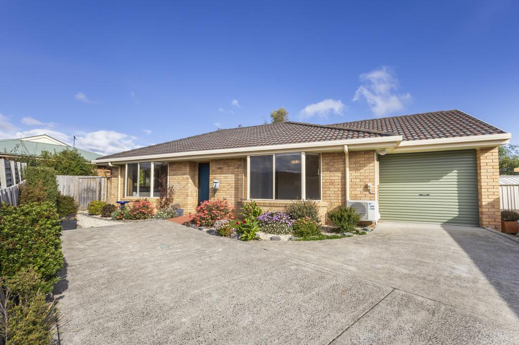 2/34 WHITEWATER CRES, KINGSTON, TAS 7050