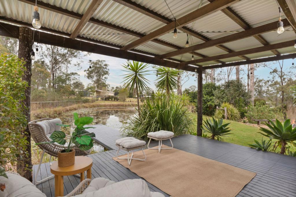 31 Shiloh Ct, Pine Mountain, QLD 4306