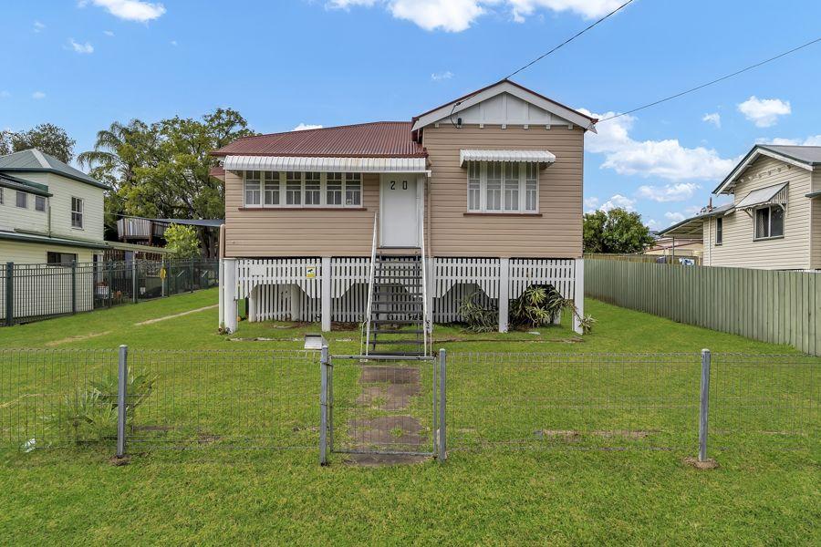 20 Cole St, Booval, QLD 4304
