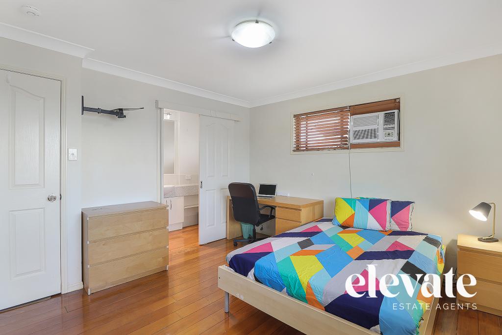 Room 1 - 12 Blairgowrie St, Macgregor, QLD 4109