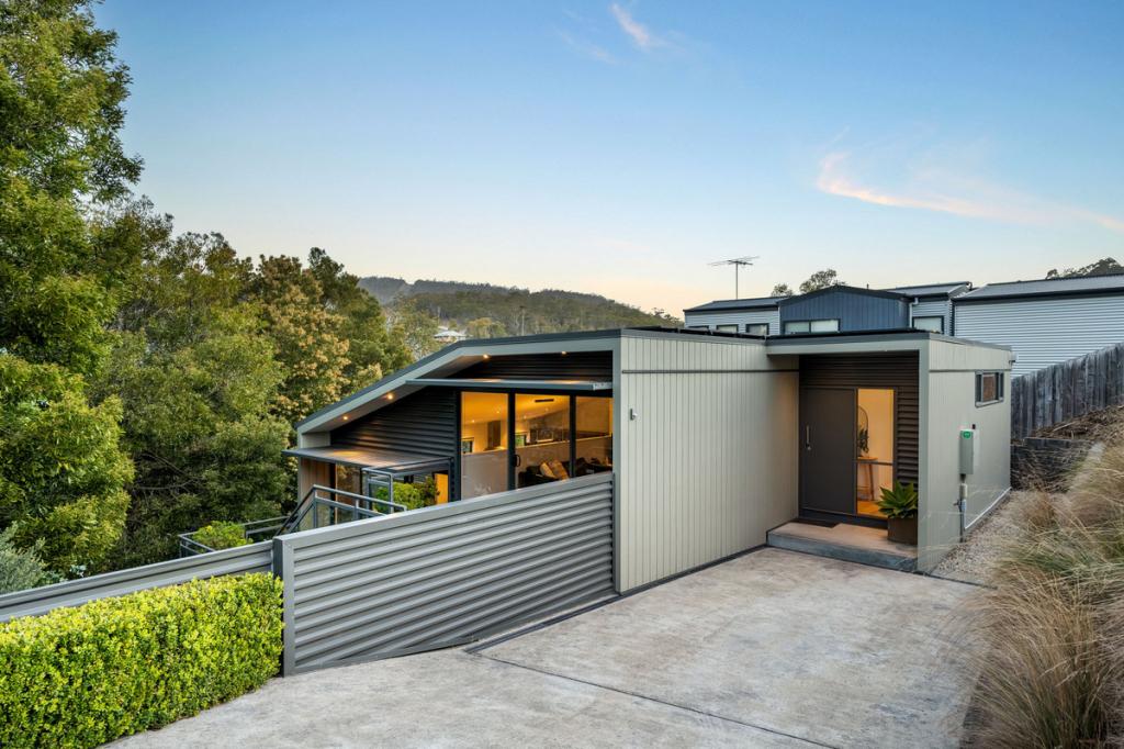 61 Ruth Dr, Lenah Valley, TAS 7008