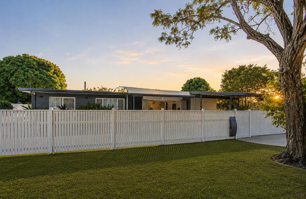 35 Fraser Ave, Cranbrook, QLD 4814