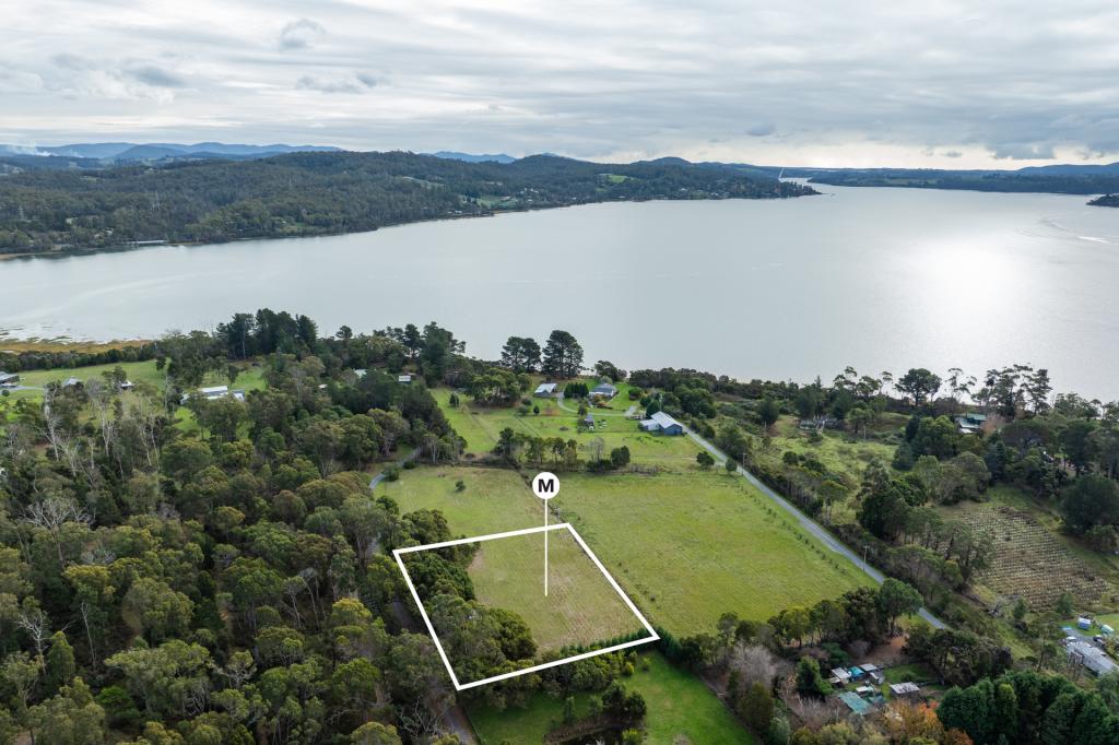131a Paper Beach Rd, Swan Point, TAS 7275