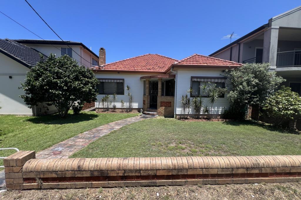 18 CULVER ST, MONTEREY, NSW 2217