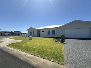 1 Bunyan Ave, Old Bar, NSW 2430