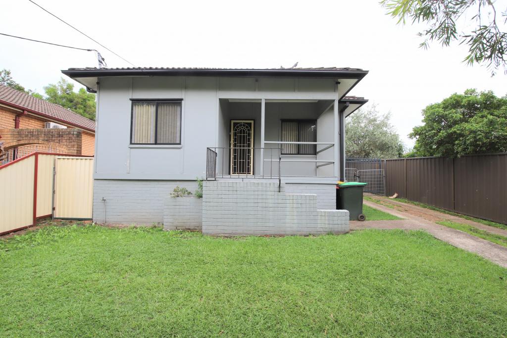 210 Rose St, Yagoona, NSW 2199