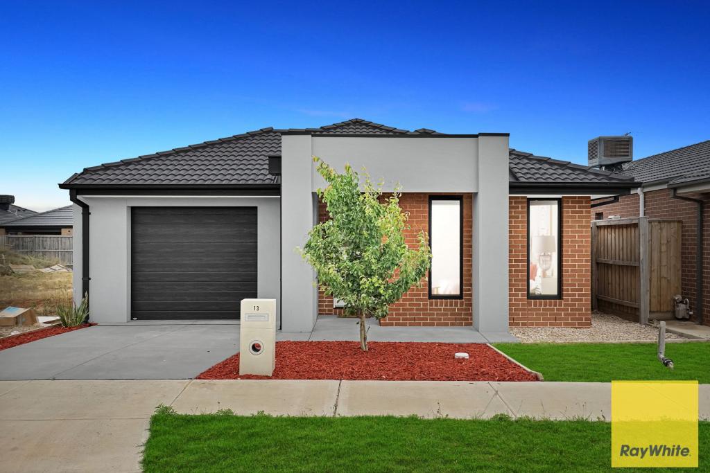 13 Wasim Cct, Rockbank, VIC 3335