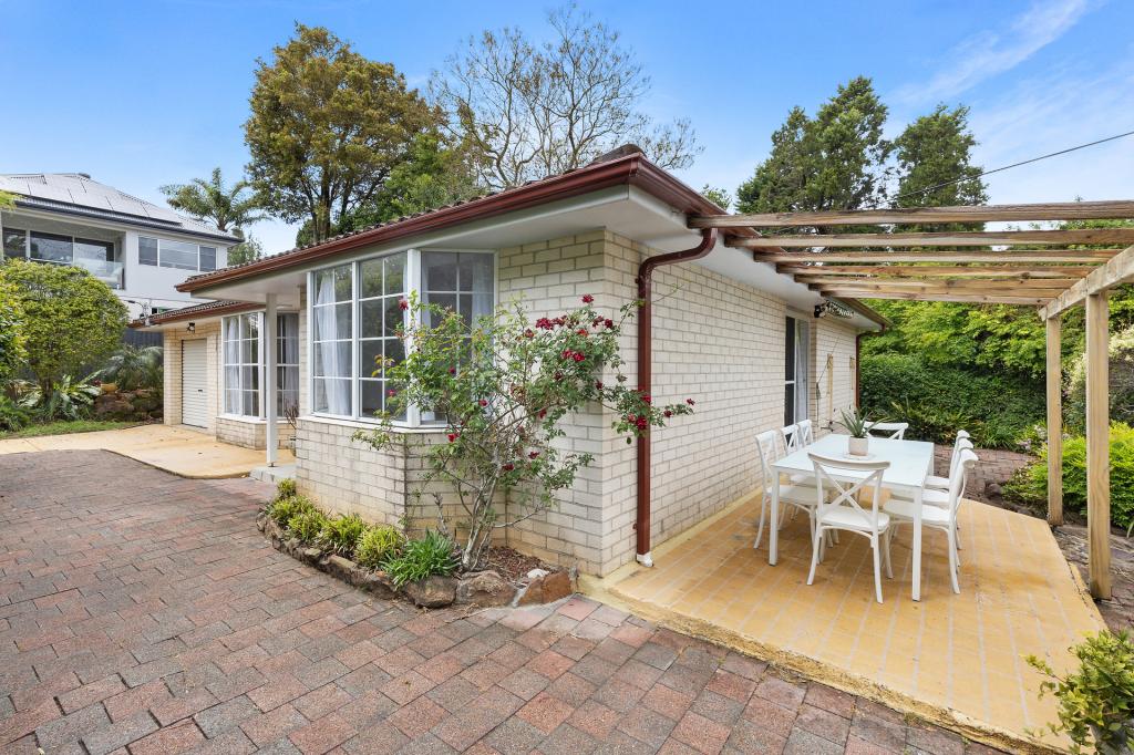 1 Bushlands Pl, Hornsby Heights, NSW 2077