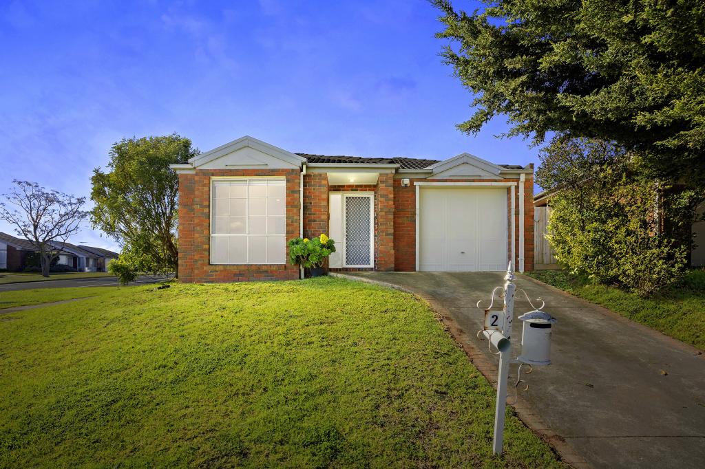 2 Kimbarra Dr, Berwick, VIC 3806