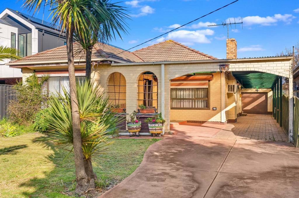 7 Savige St, Newport, VIC 3015