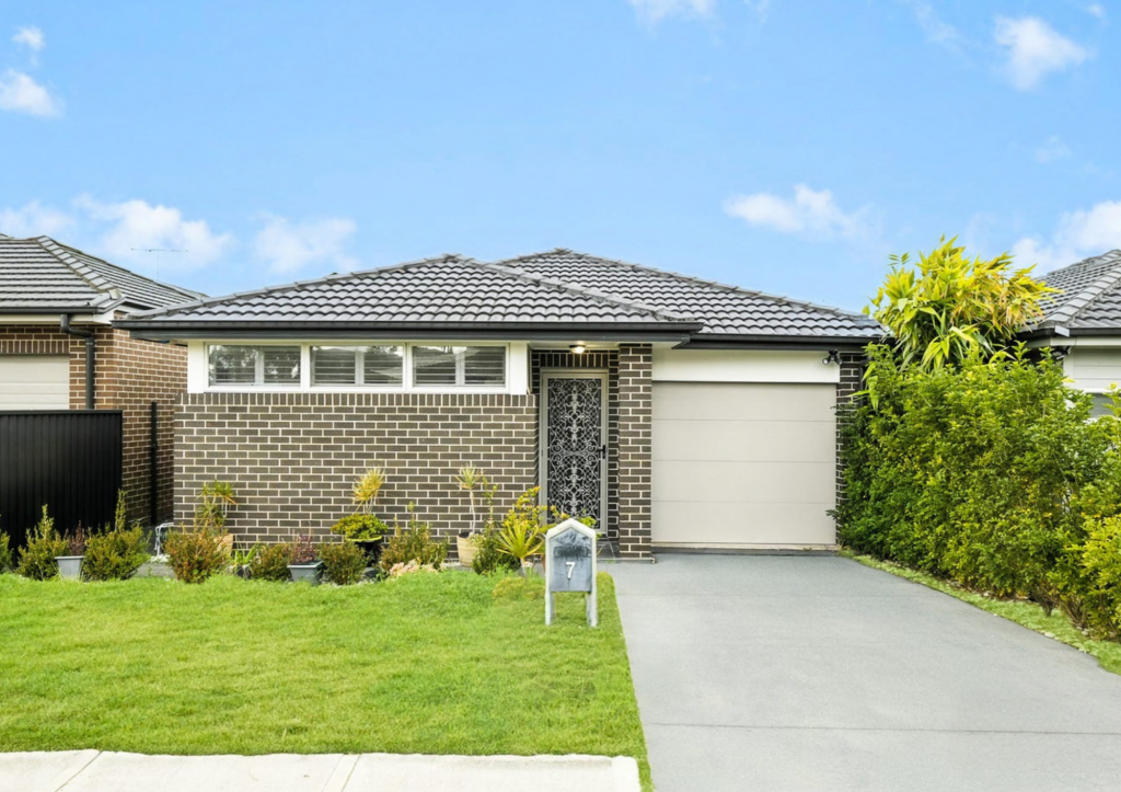7 Felicity Cres, Riverstone, NSW 2765