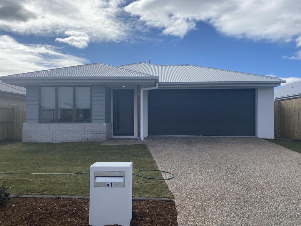 41 Flame Tree Rd, Cotswold Hills, QLD 4350