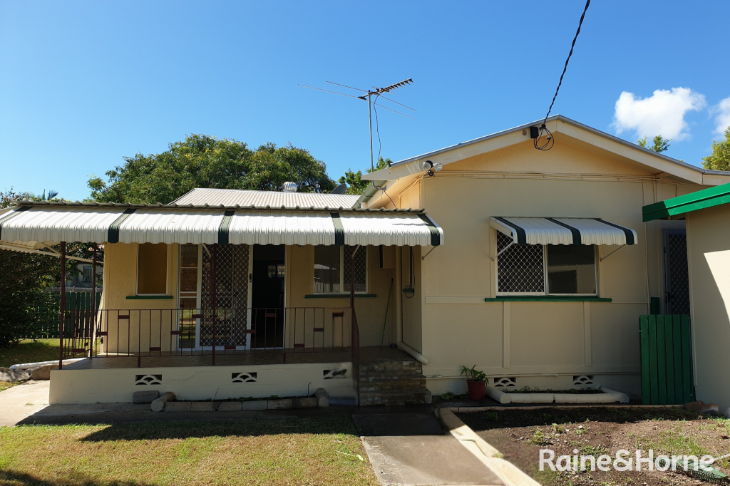 52 Wood St, Barney Point, QLD 4680