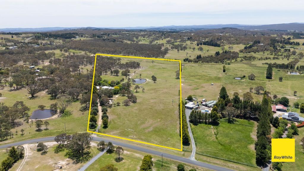 24 Majors Cl, Wamboin, NSW 2620