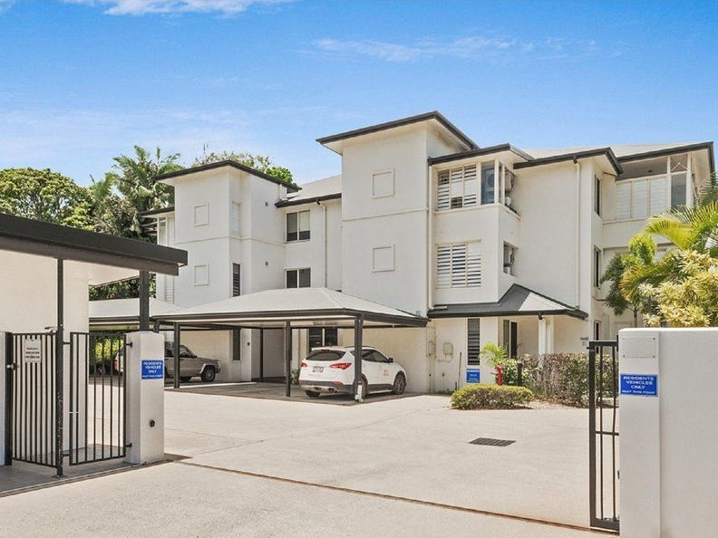25/164 SPENCE ST, BUNGALOW, QLD 4870