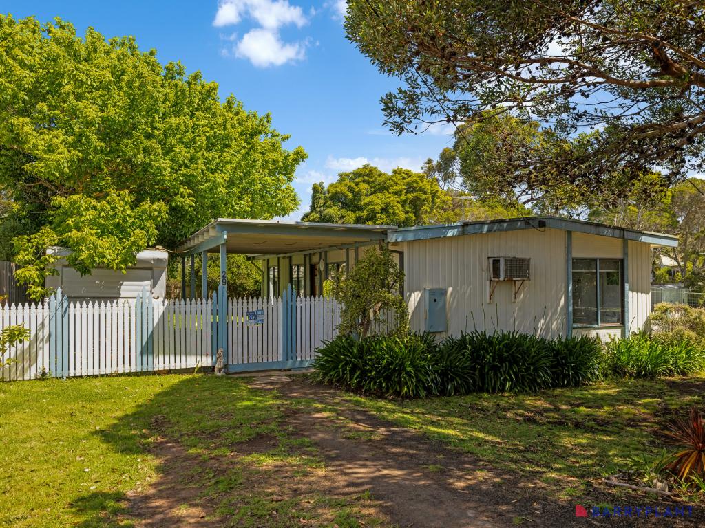 29 Hobsons Pde, Cowes, VIC 3922