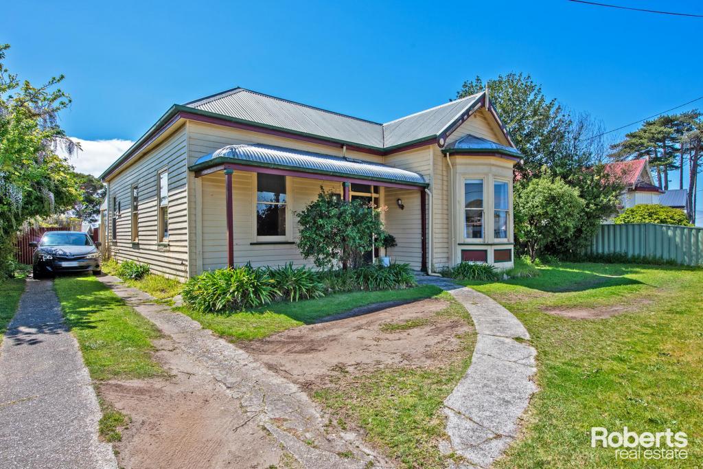 26 Old Bass Hwy, Wynyard, TAS 7325