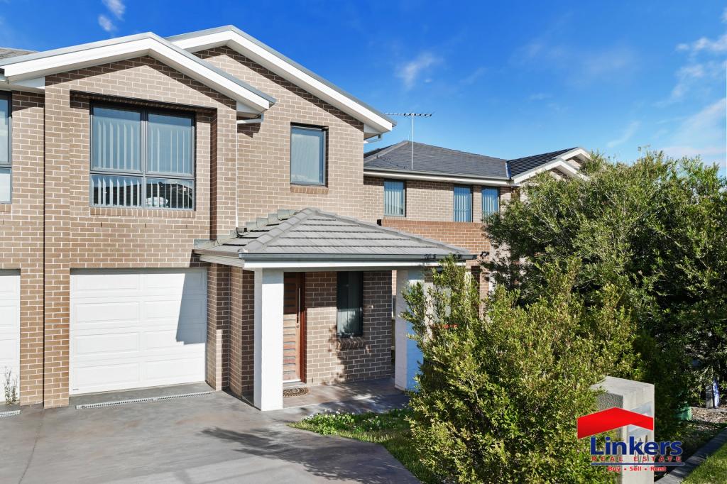 20a Glory Rd, Glenfield, NSW 2167