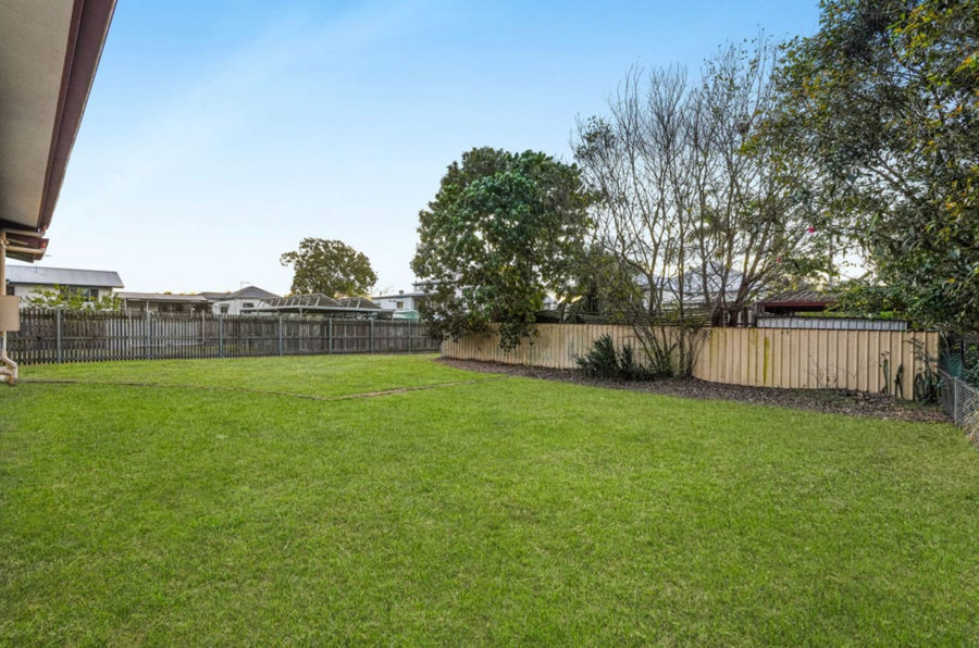 2/21 Lindsay St, Bundamba, QLD 4304