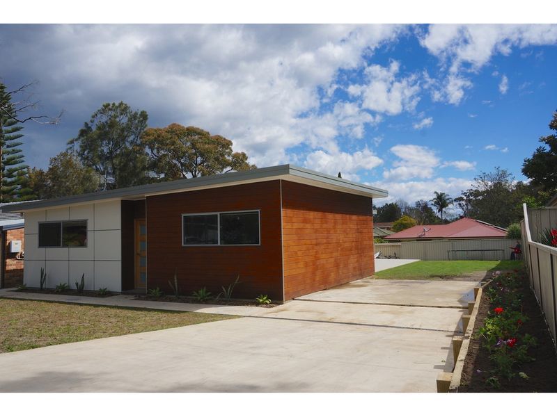 157 Macleans Point Rd, Sanctuary Point, NSW 2540