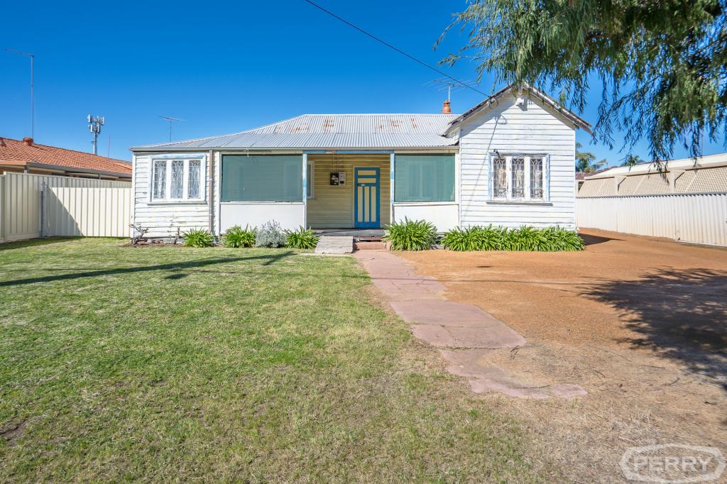 27 TUCKEY ST, MANDURAH, WA 6210