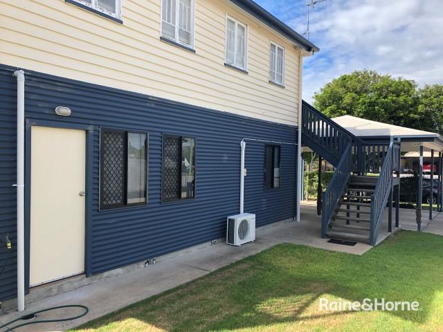 2/158 Cypress St, Urangan, QLD 4655