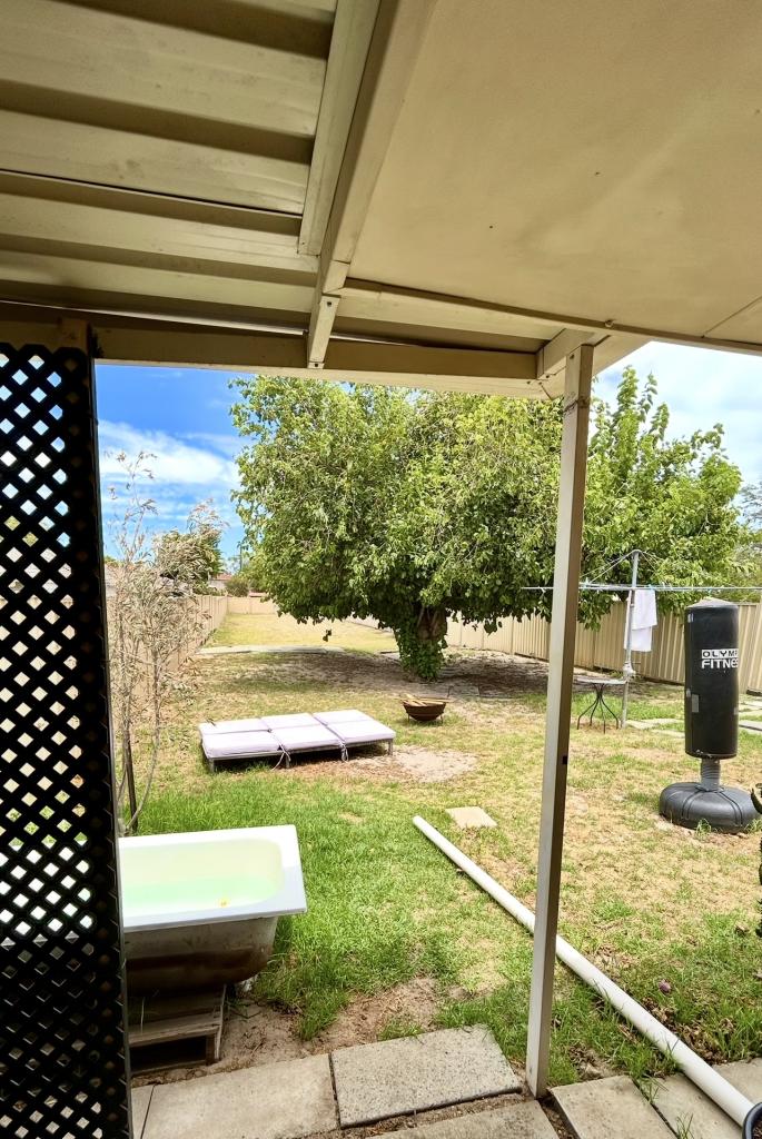 58a Fifth Rd, Armadale, WA 6112