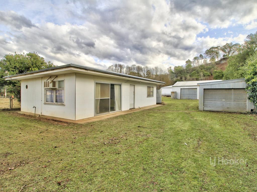 105 Lind Ave, Dargo, VIC 3862