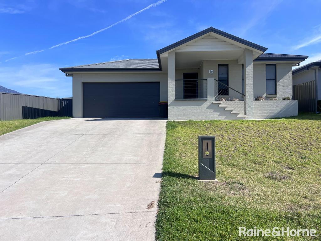10 Redman Cct, Goulburn, NSW 2580