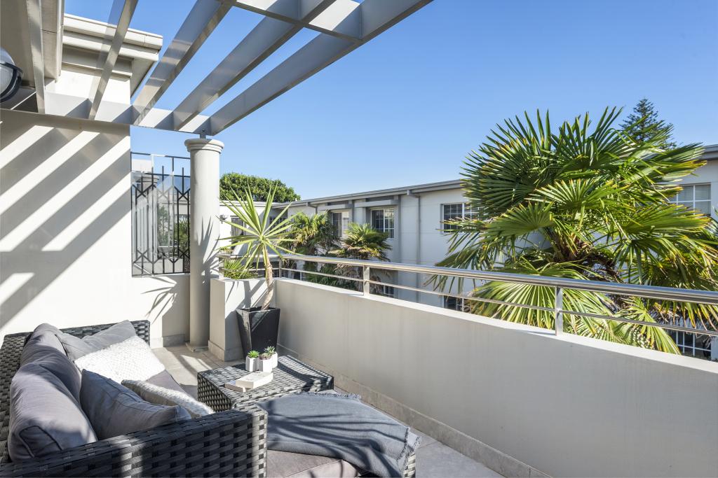 9/134 Ocean St, Narrabeen, NSW 2101