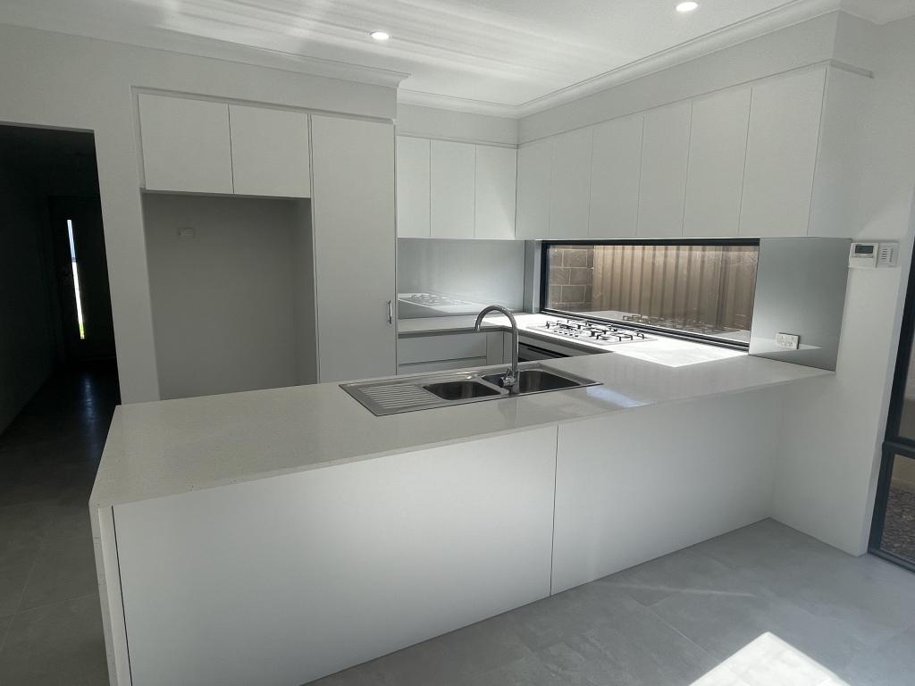 57 Harrogate Vsta, Landsdale, WA 6065