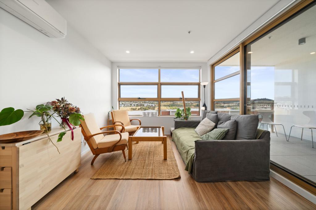 308/43 Arthur Blakeley Way, Coombs, ACT 2611