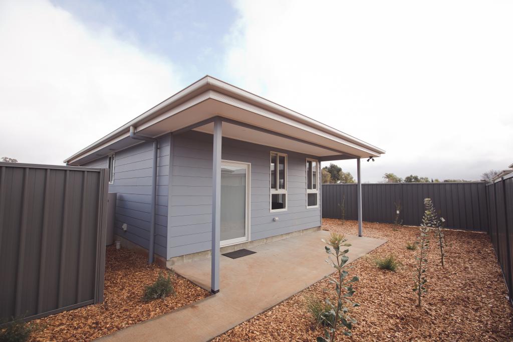 26a Watson Rd, Griffith, NSW 2680