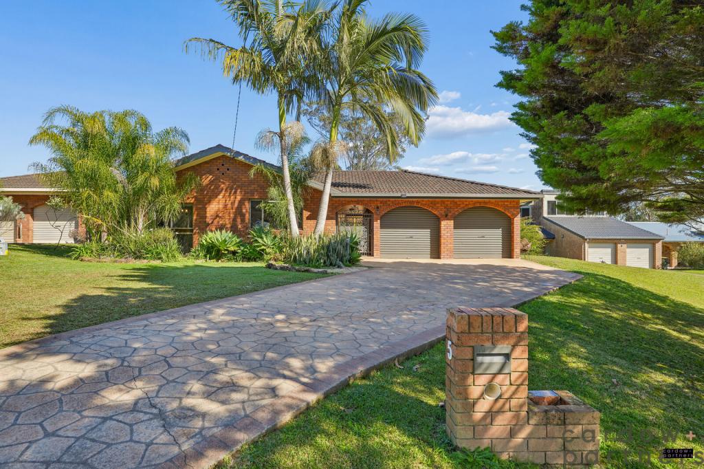 5 Crescent St, Urunga, NSW 2455